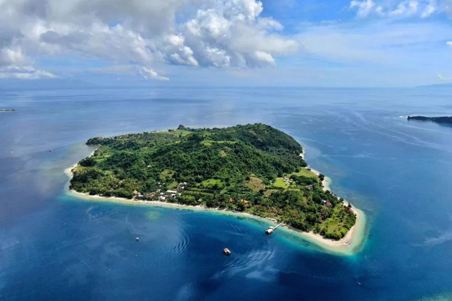 Sailing & Island Hopping